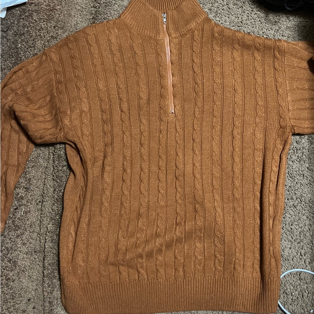 Men's Cable Knit Sweater - Brown